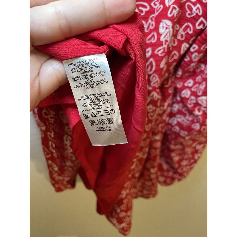NWT LOFT Sweetheart Neckline Red Hearts Smocked Peasant Top Women’s Size 2 - Picture 5 of 6